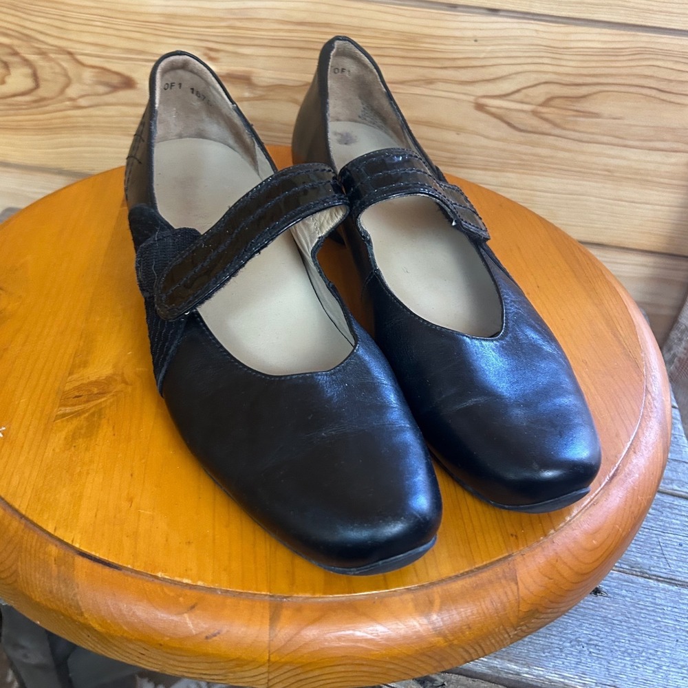 Kumfs Ziera Black Leather Mary Jane Low Block Heels Patent Croc Strap Size 41